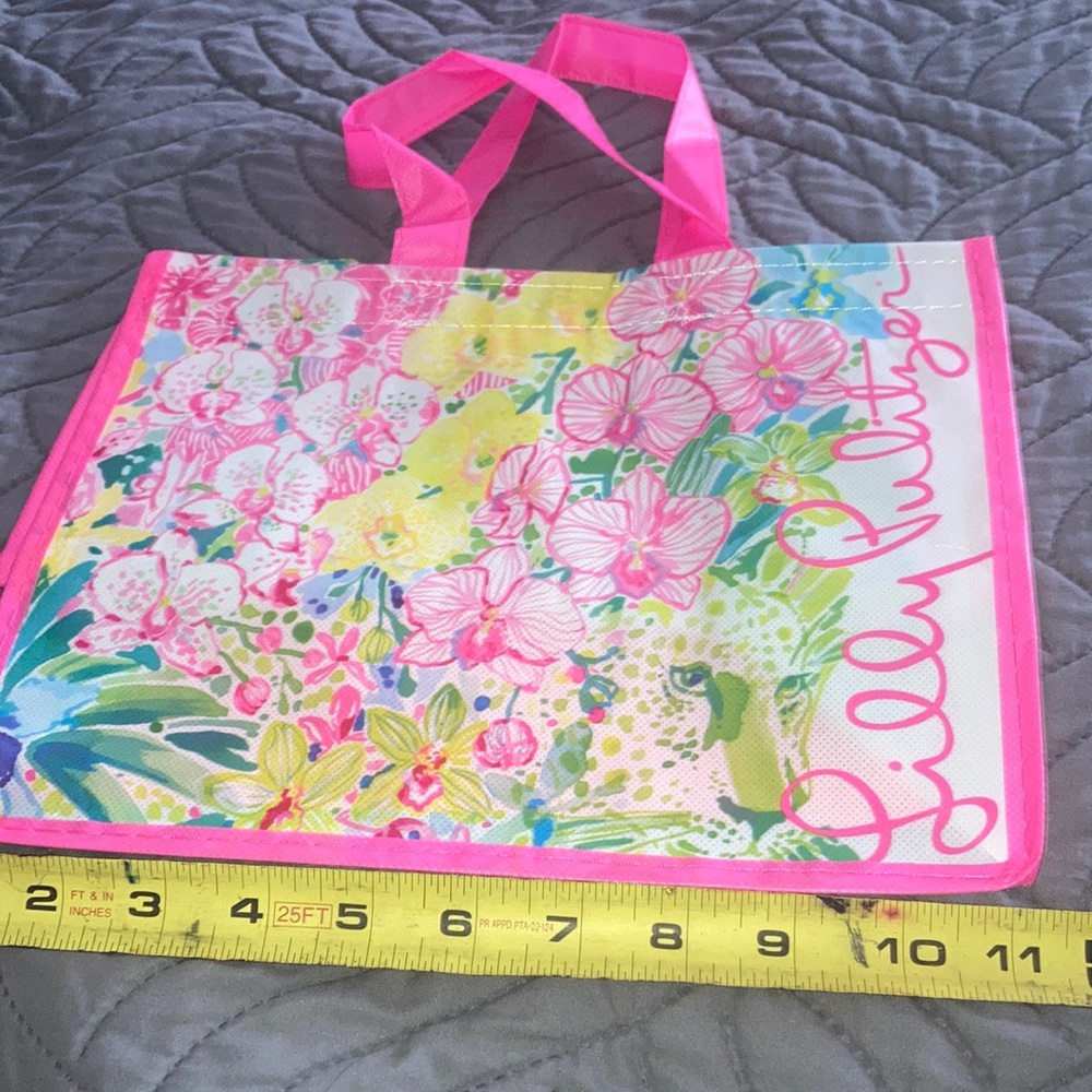 NWOTLilly Pulitzer bag..